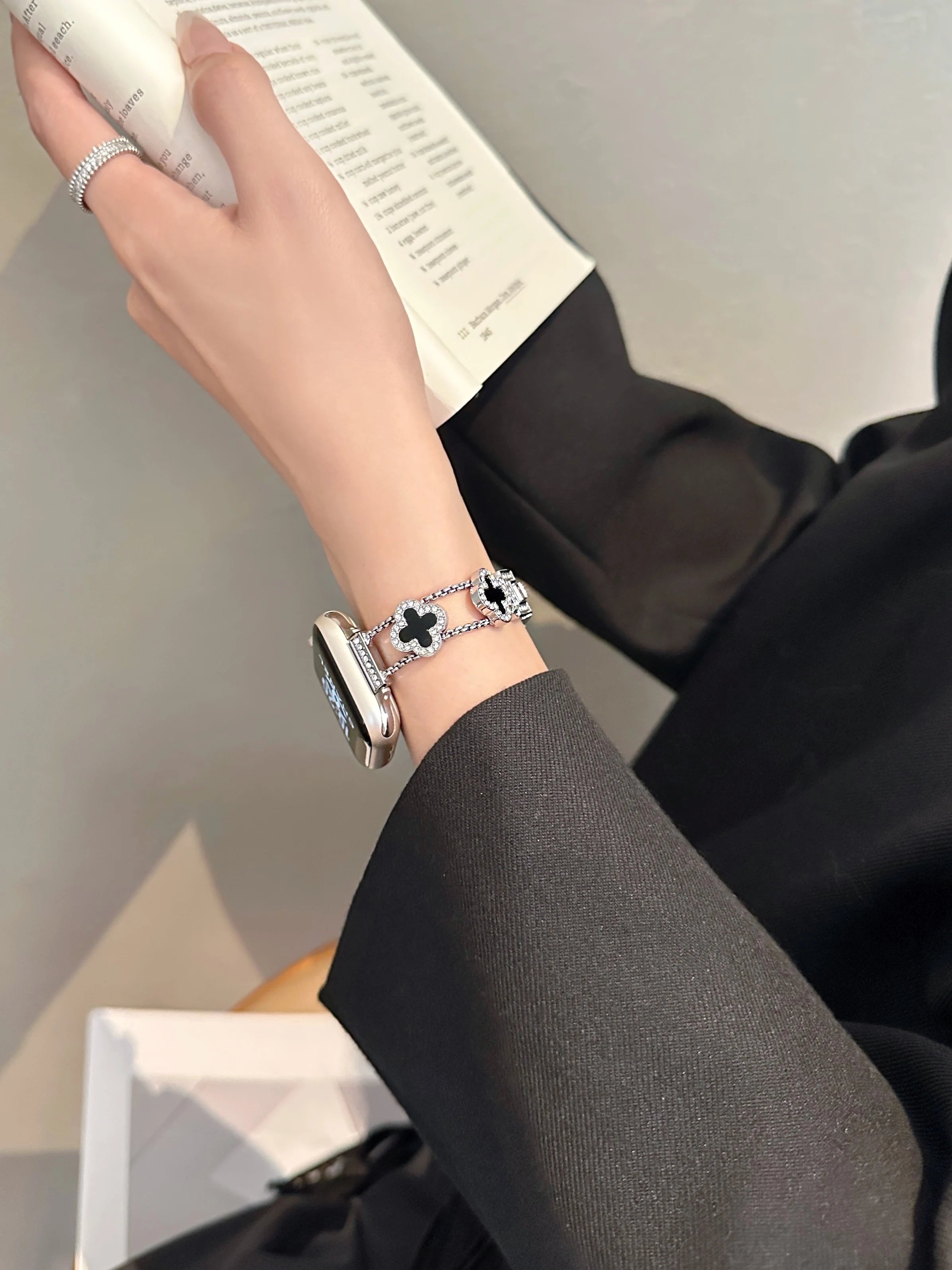 High quality  Stainless steel bracelet link For Apple Watch band Series 11/8/7/6/10 40mm 41mm 38mm 42mm 44mm 45mm 46mm Strap