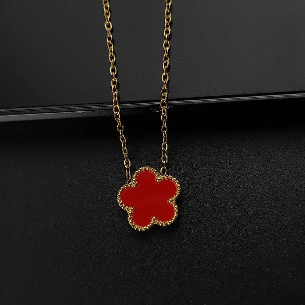 Clover Necklace ✨