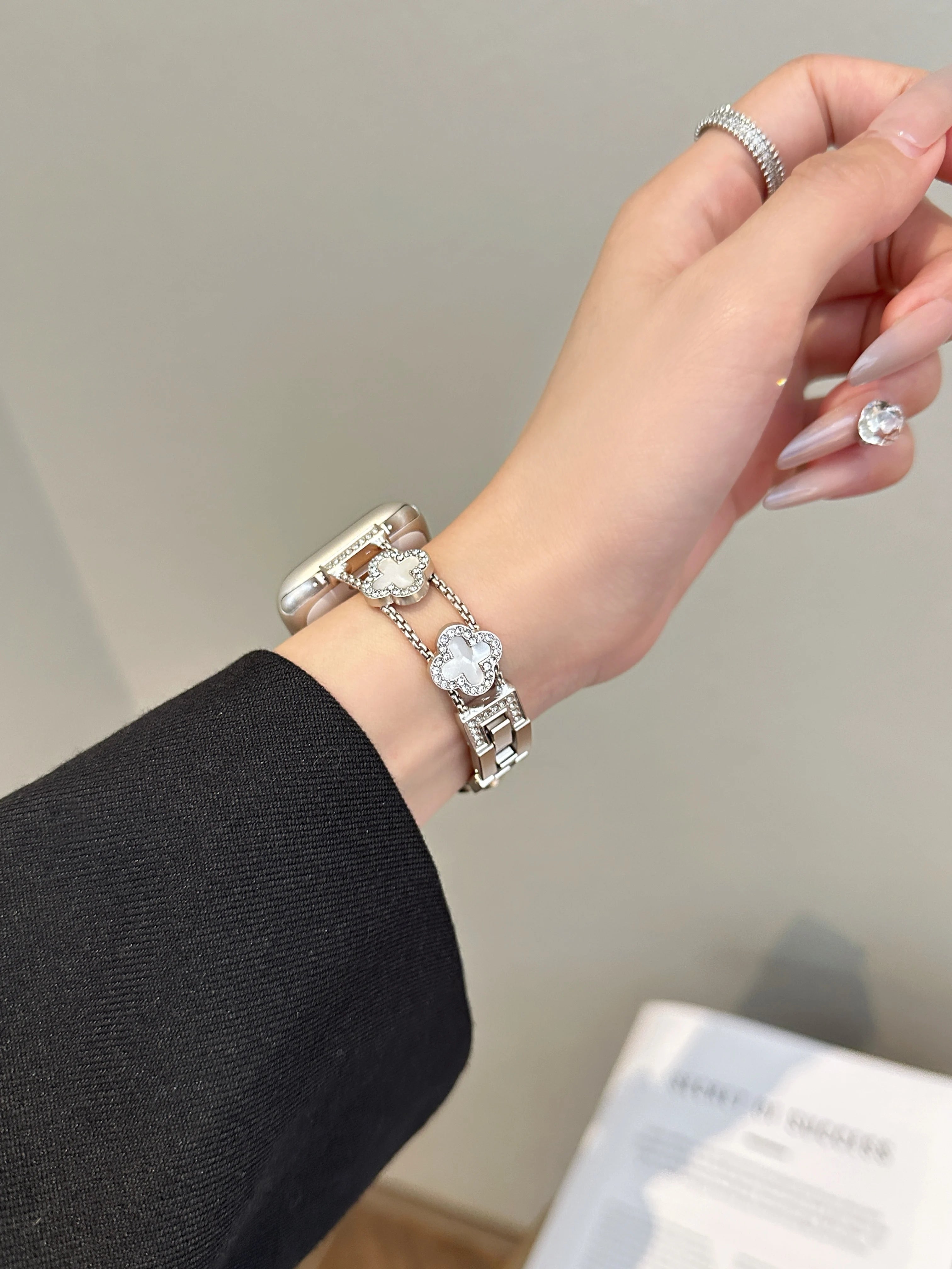 High quality  Stainless steel bracelet link For Apple Watch band Series 11/8/7/6/10 40mm 41mm 38mm 42mm 44mm 45mm 46mm Strap